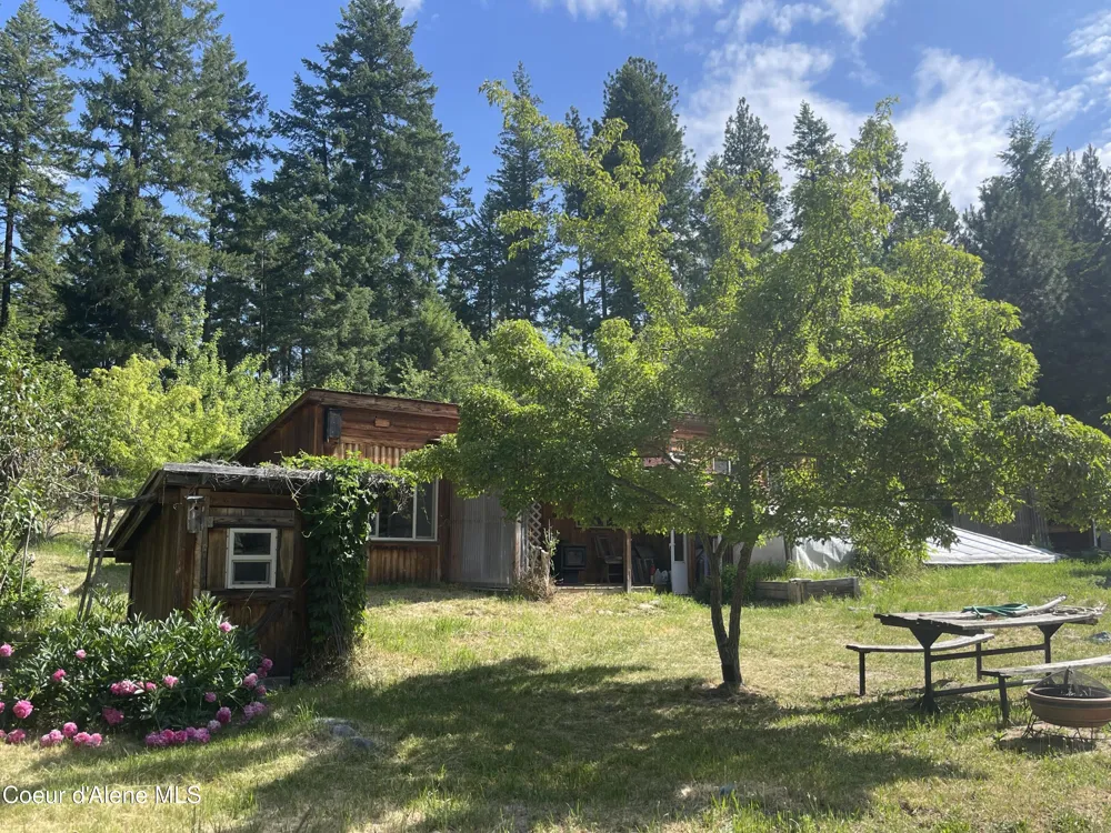 2447 Turner Hill Road Bonners Ferry, ID 83805