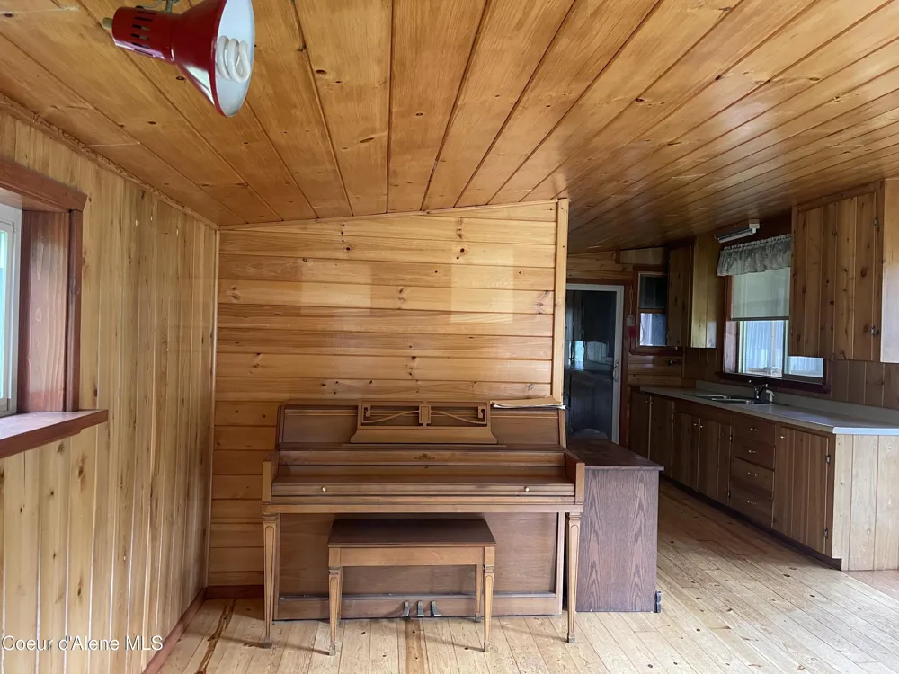 2447 Turner Hill Road Bonners Ferry, ID 83805