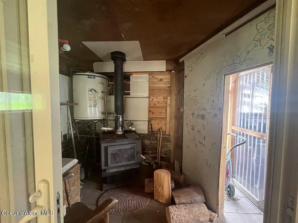 2447 Turner Hill Road Bonners Ferry, ID 83805