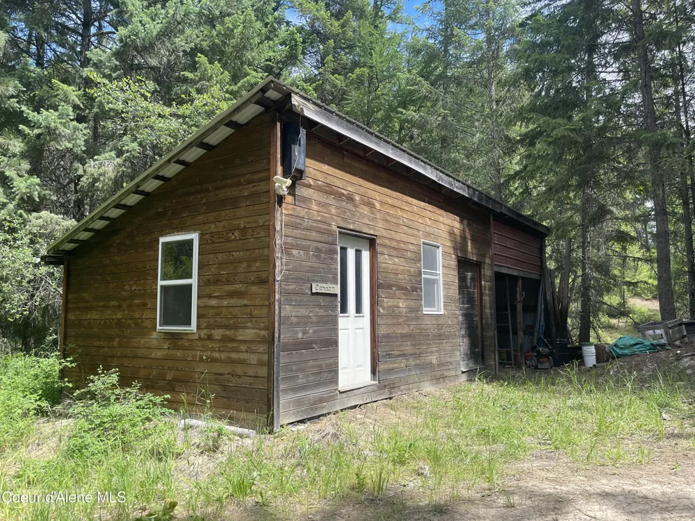 2447 Turner Hill Road Bonners Ferry, ID 83805