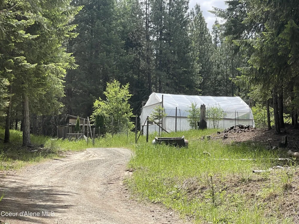 2447 Turner Hill Road Bonners Ferry, ID 83805