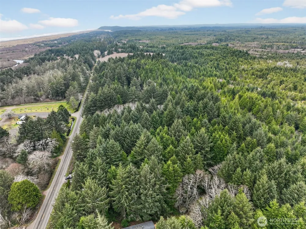 2772 State Route 109 Ocean City, WA 98569