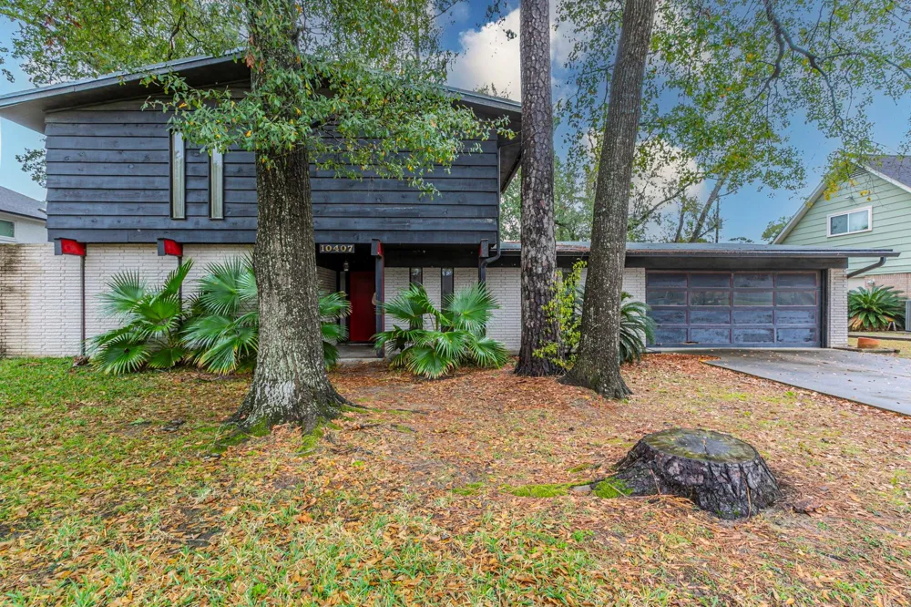 10407 Metronome Drive