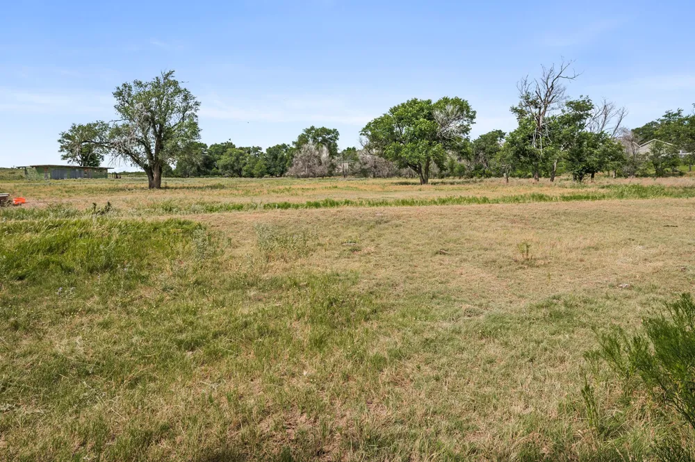 1204 E Cheyenne Canadian, TX 79014