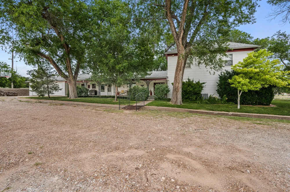 1204 E Cheyenne Canadian, TX 79014