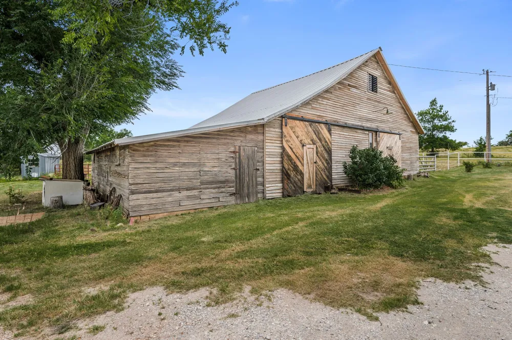 1204 E Cheyenne Canadian, TX 79014