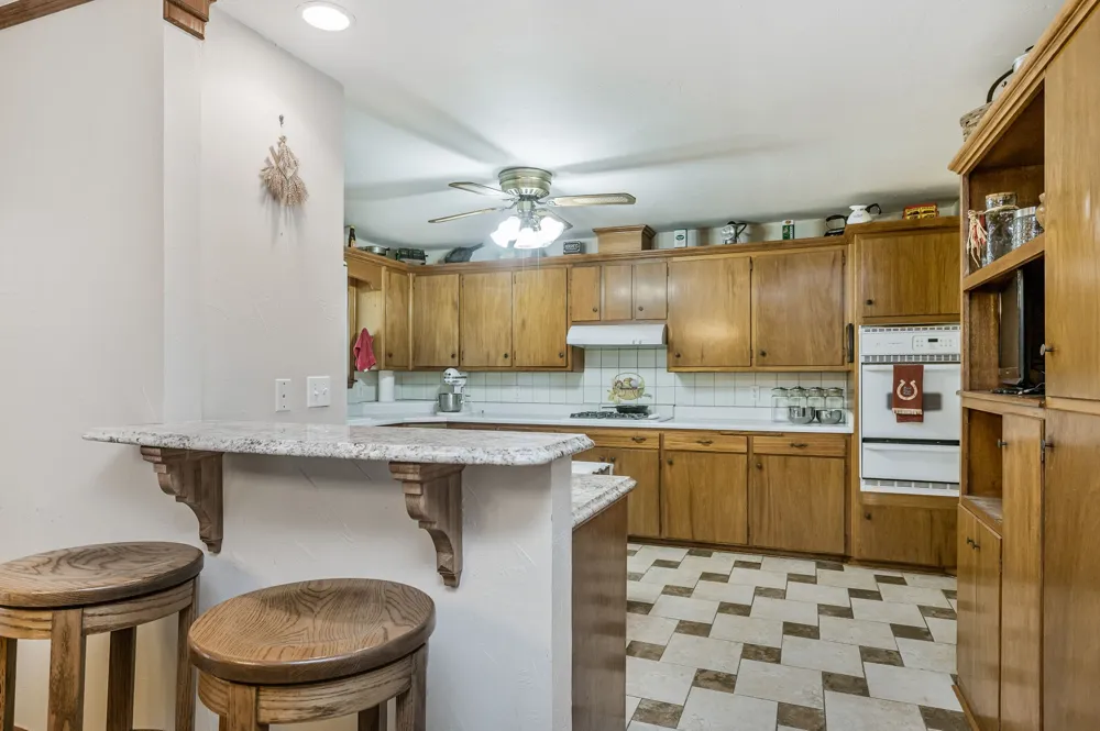 1204 E Cheyenne Canadian, TX 79014