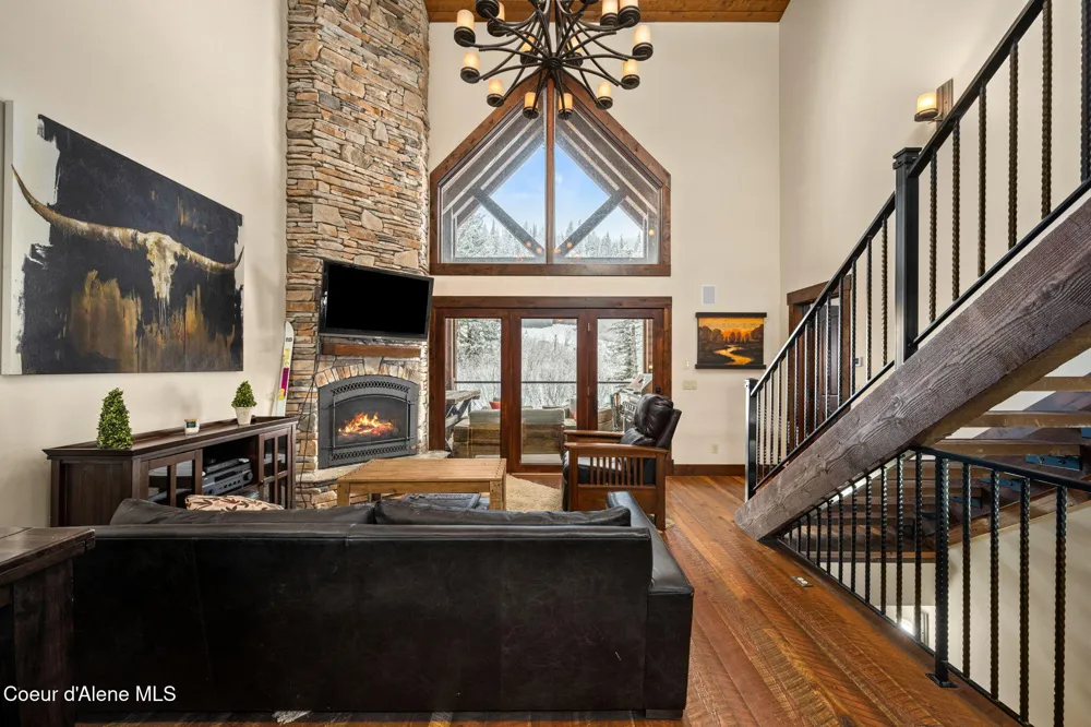 38 Avalanche Road ## 1 Sandpoint, ID 83864