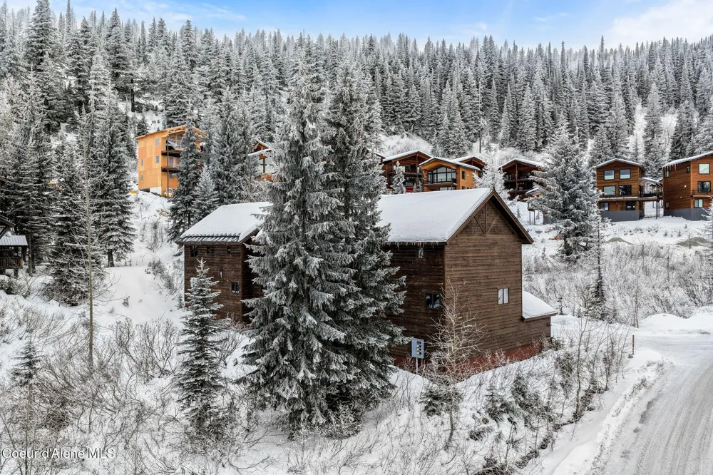38 Avalanche Road ## 1 Sandpoint, ID 83864