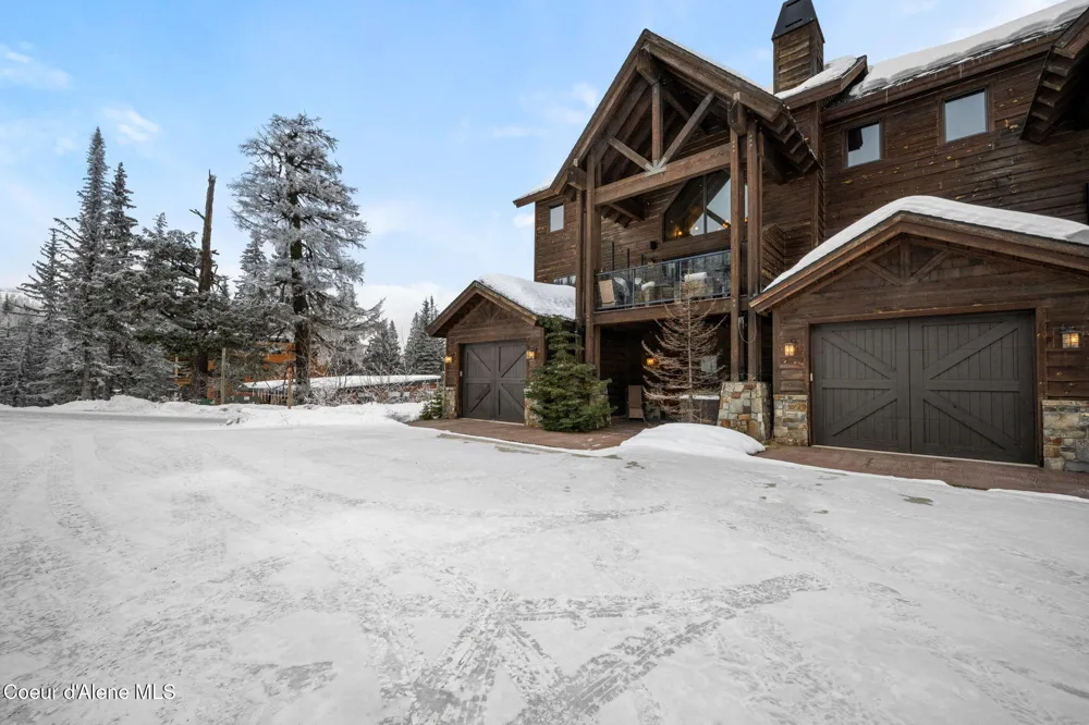 38 Avalanche Road ## 1 Sandpoint, ID 83864