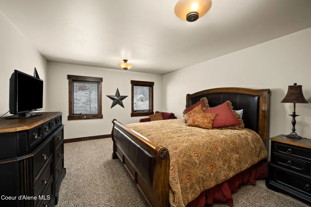 38 Avalanche Road ## 1 Sandpoint, ID 83864