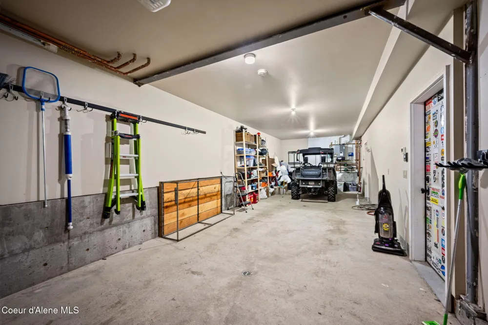 38 Avalanche Road ## 1 Sandpoint, ID 83864