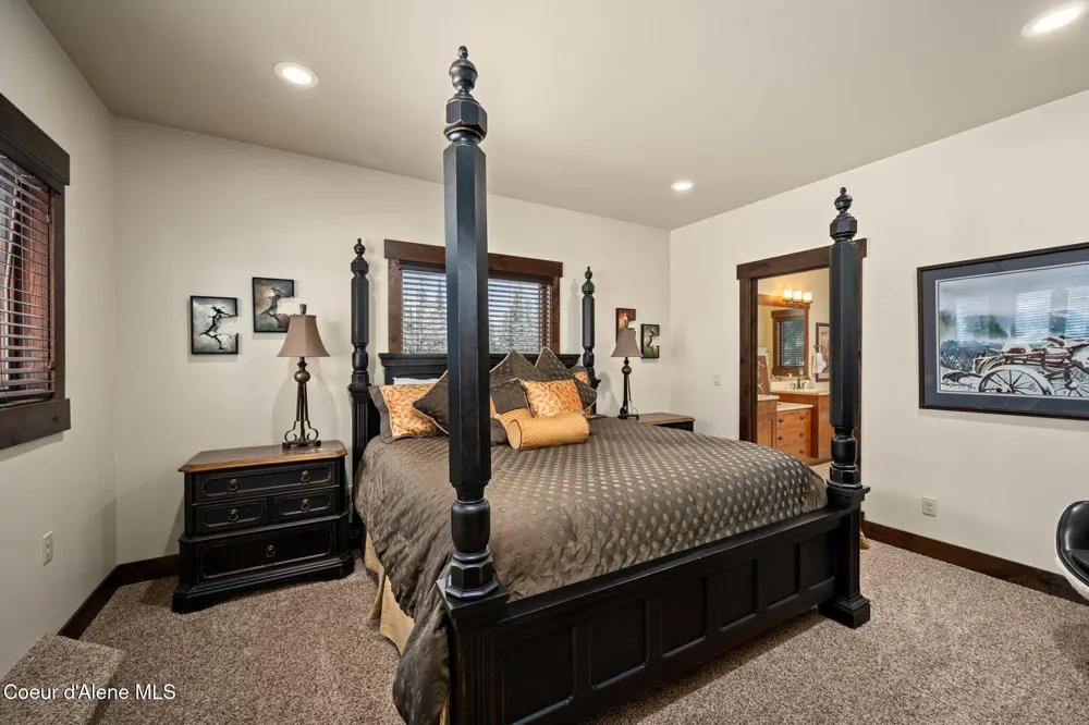 38 Avalanche Road ## 1 Sandpoint, ID 83864