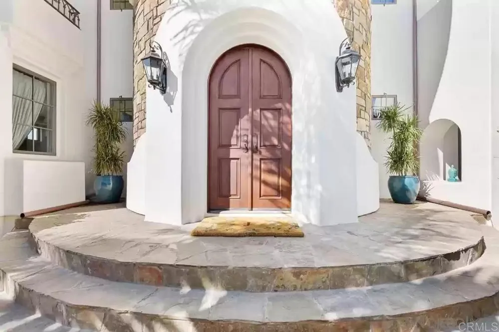 555 Ocean Coronado, CA 92118