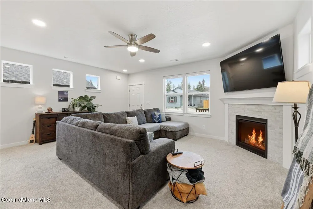 12855 Bunchberry Street Hayden Lake, ID 83835