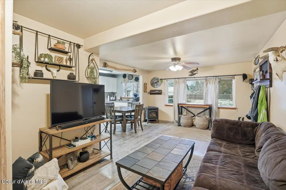 215 Forest Avenue Sandpoint, ID 83864