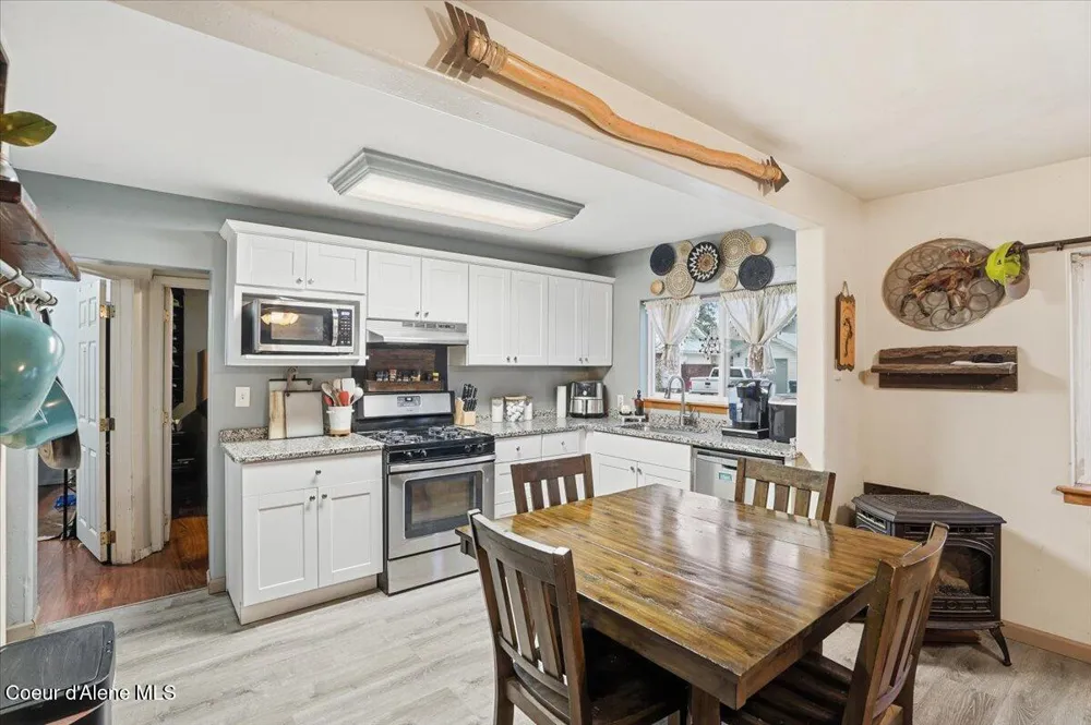 215 Forest Avenue Sandpoint, ID 83864
