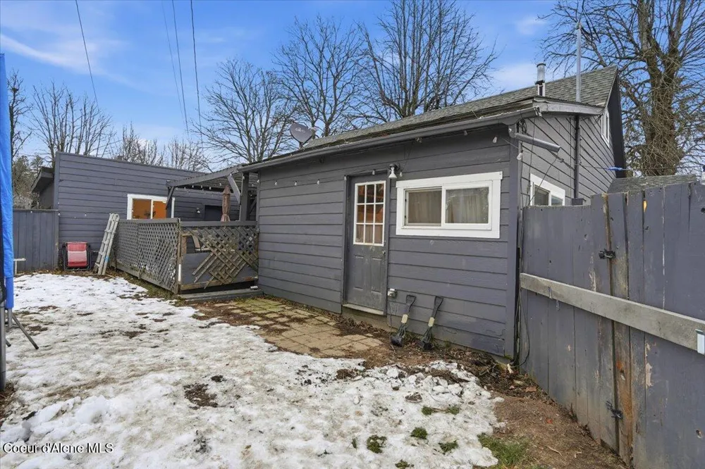 215 Forest Avenue Sandpoint, ID 83864