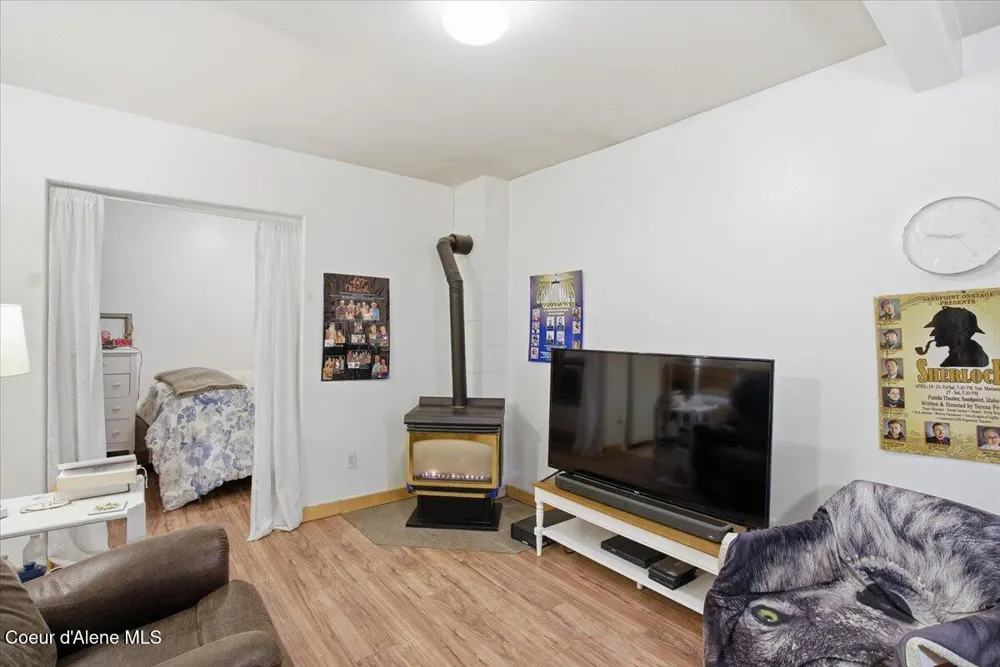 215 Forest Avenue Sandpoint, ID 83864