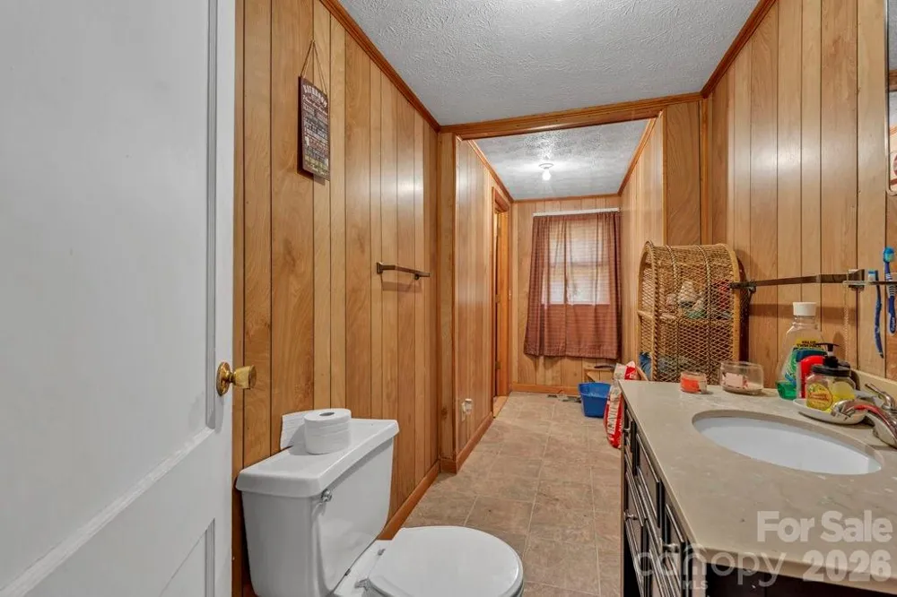 1068 Laurel Branch Road Vilas, NC 28692