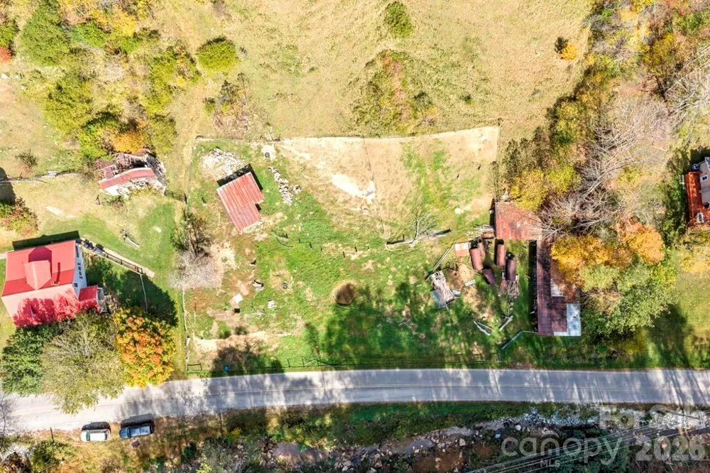 1068 Laurel Branch Road Vilas, NC 28692