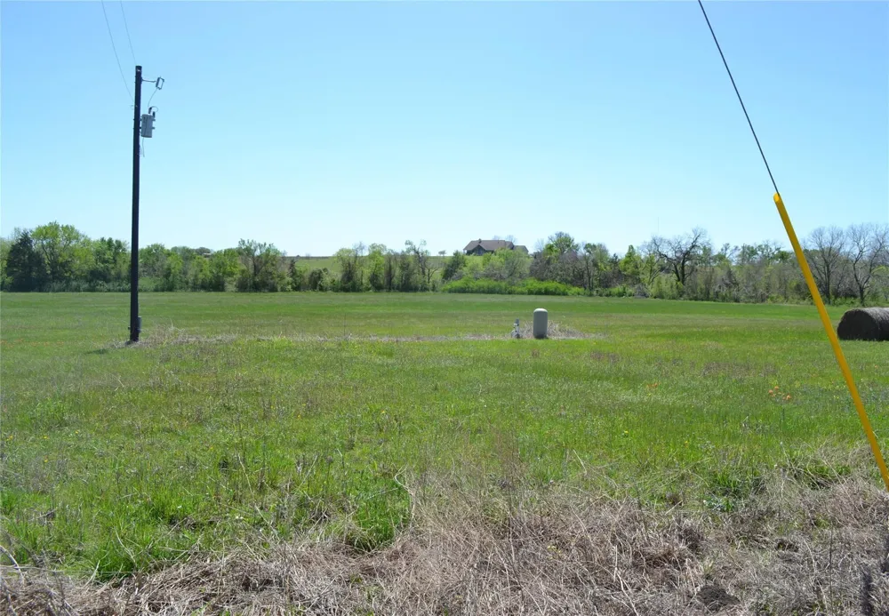 5568 Bleiblerville Road Bleiblerville, TX 78931