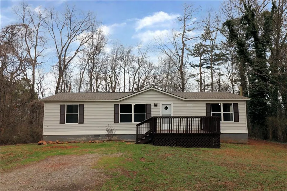 2200 Ridgeside Drive