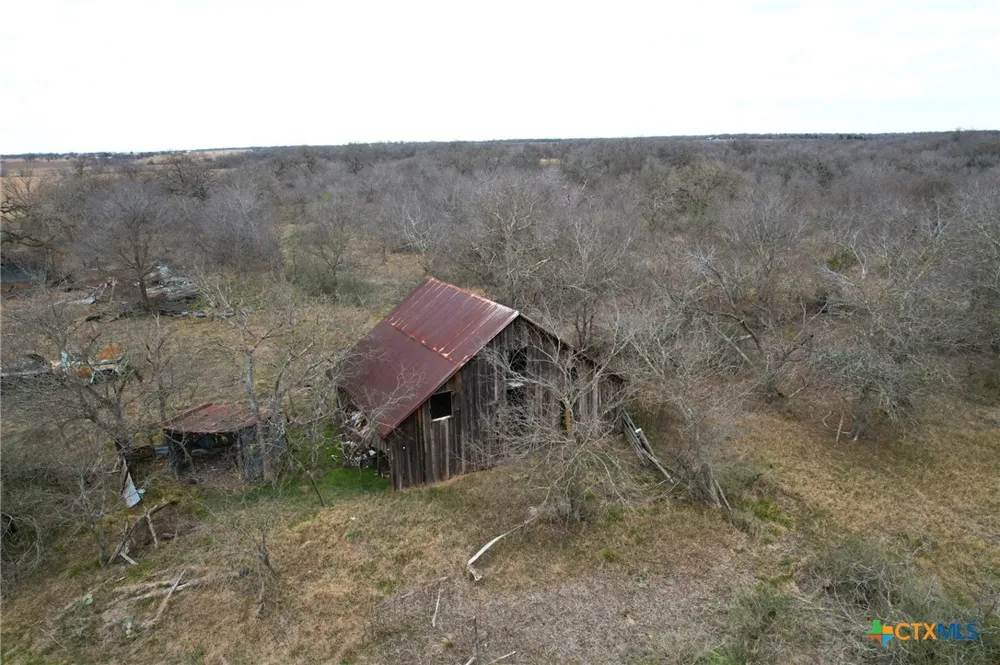 776 CR 412 Rockdale, TX 76567