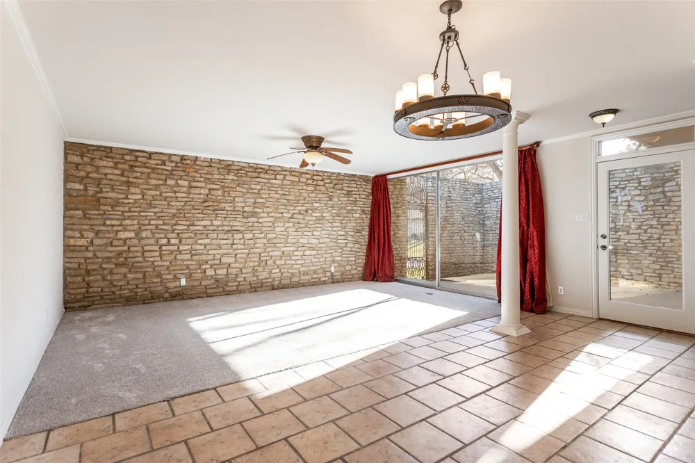 4500 Westridge Avenue #25 Fort Worth, TX 76116