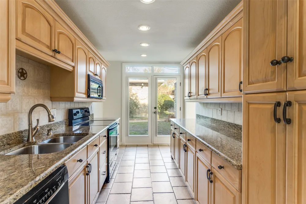 4500 Westridge Avenue #25 Fort Worth, TX 76116