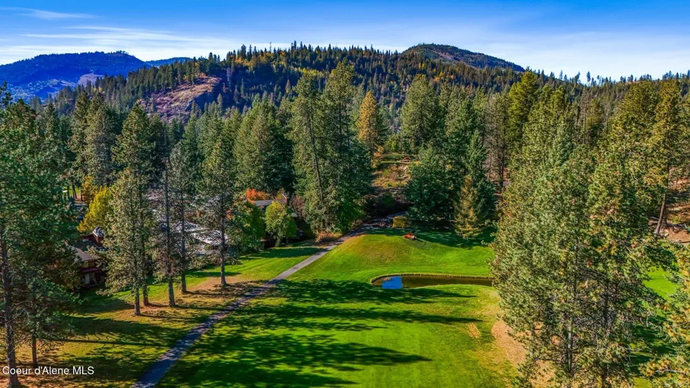 5305 W FAIRWAY LANE ##14 Rathdrum, ID 83858