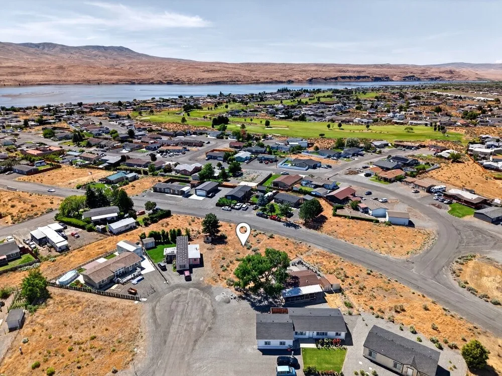 306 Agate Lane SW Mattawa, WA 99349