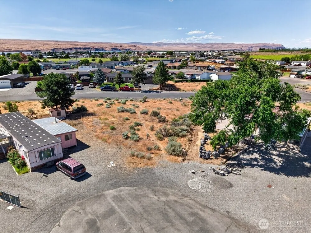 306 Agate Lane SW Mattawa, WA 99349