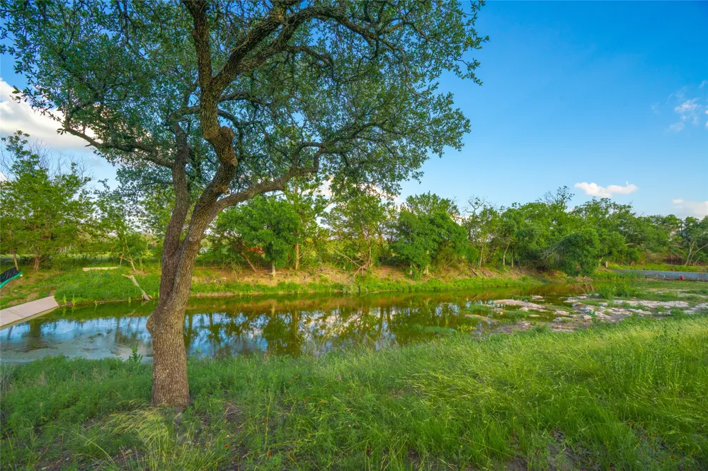 Twisted Vine Ranch Johnson City, TX 78636
