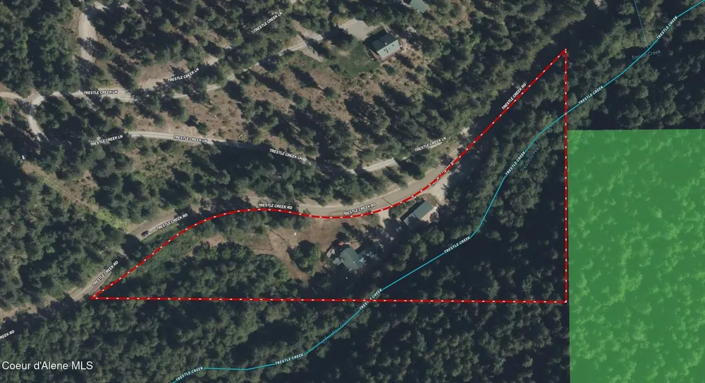 900 Trestle Creek Road Hope, ID 83836