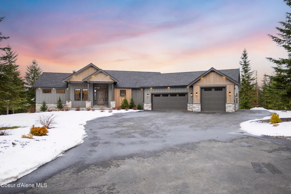 227 Mesa Drive Athol, ID 83801