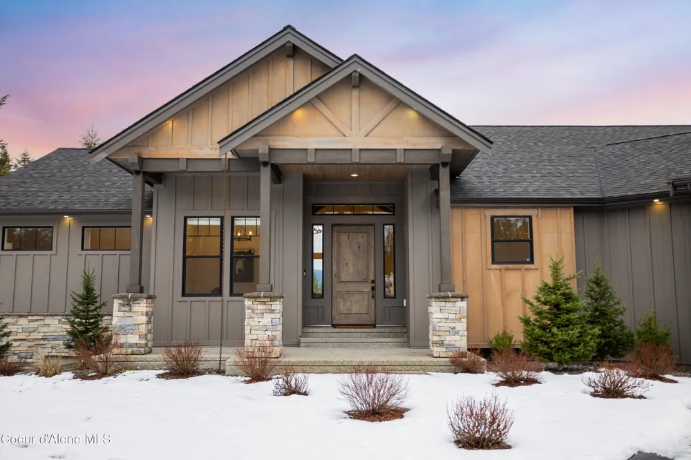 227 Mesa Drive Athol, ID 83801