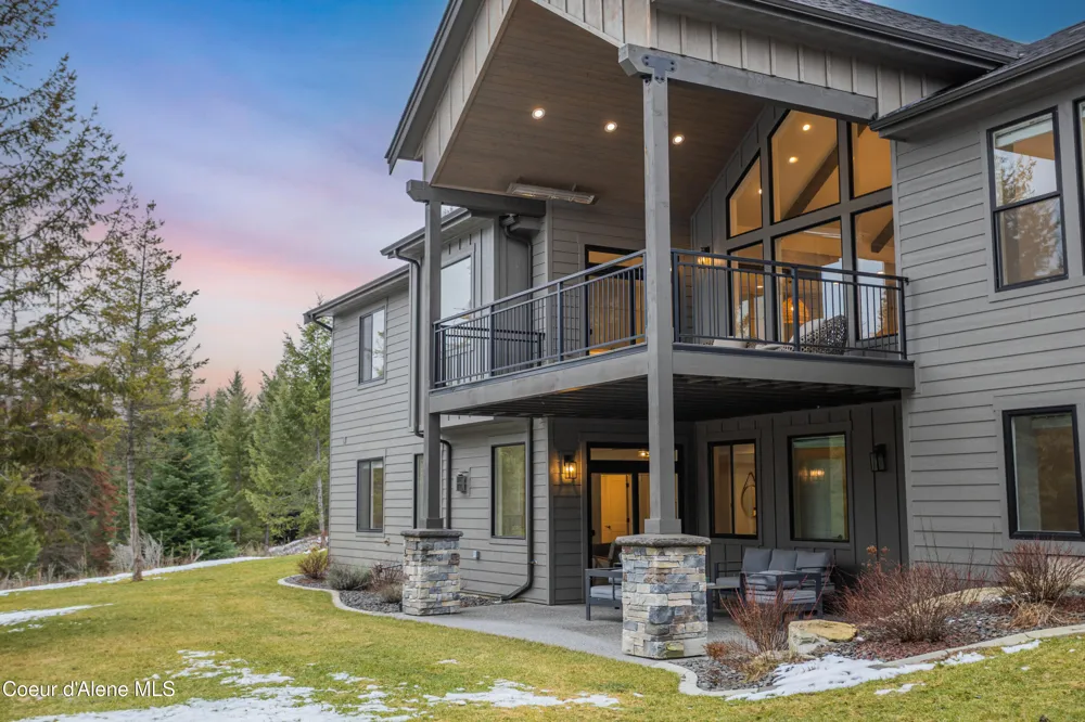 227 Mesa Drive Athol, ID 83801