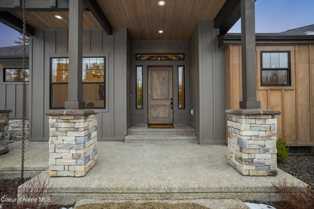 227 Mesa Drive Athol, ID 83801