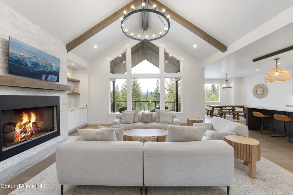 227 Mesa Drive Athol, ID 83801