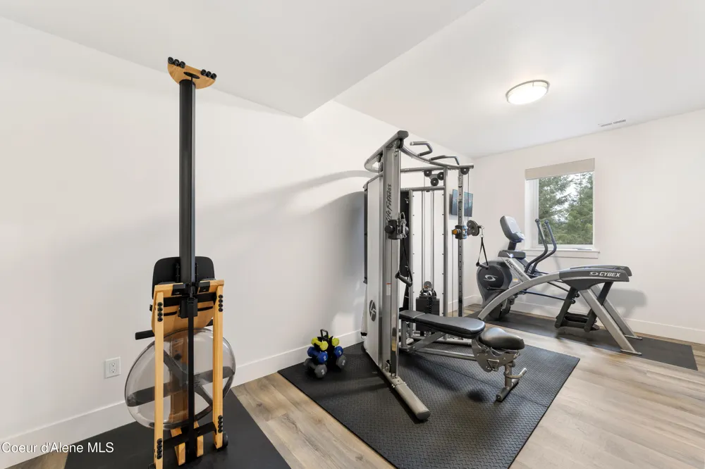 227 Mesa Drive Athol, ID 83801