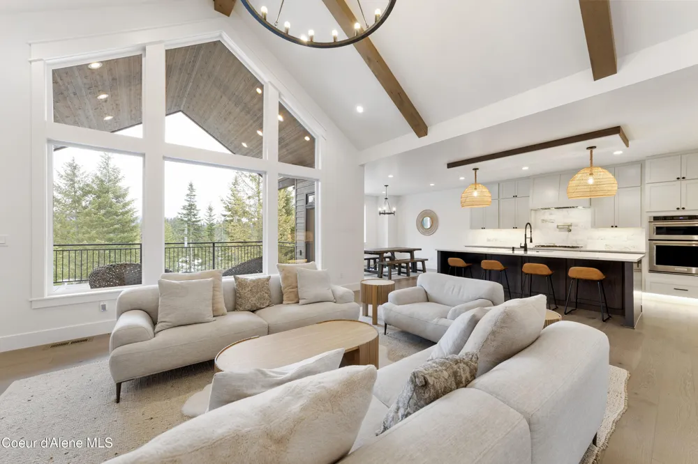 227 Mesa Drive Athol, ID 83801