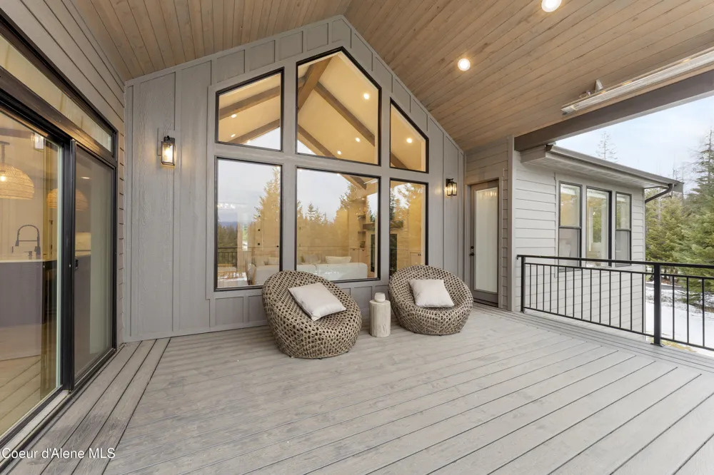 227 Mesa Drive Athol, ID 83801