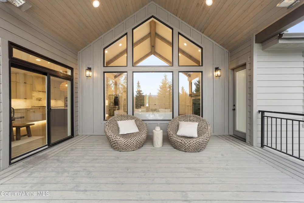 227 Mesa Drive Athol, ID 83801