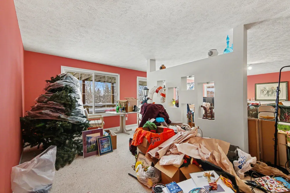 1087 Barrington NW Walker City, MI 49534