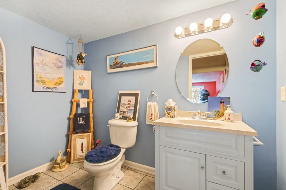 1087 Barrington NW Walker City, MI 49534