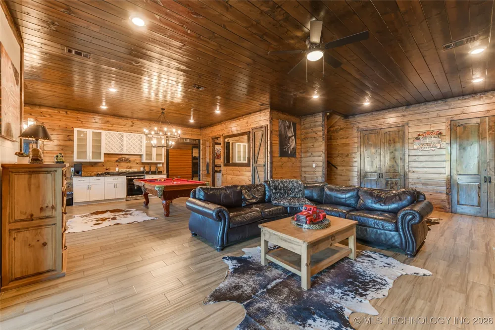5148 Us Highway 259 Broken Bow, OK 74728