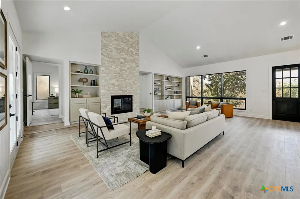 6008 Bon Terra Drive