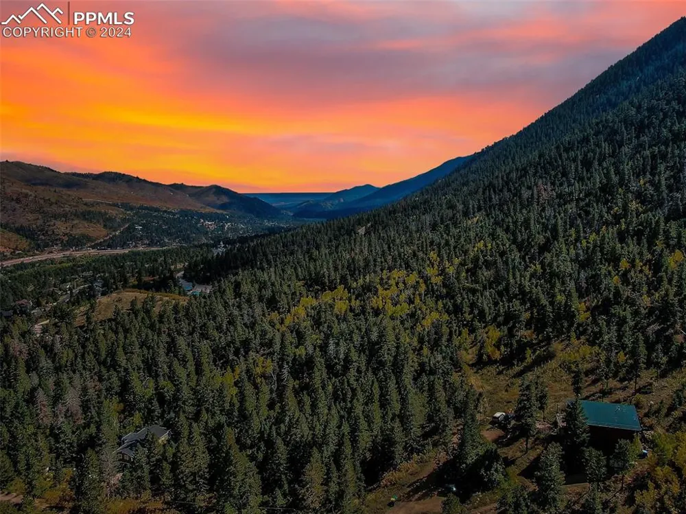 5260 Kulsa Road Cascade, CO 80809