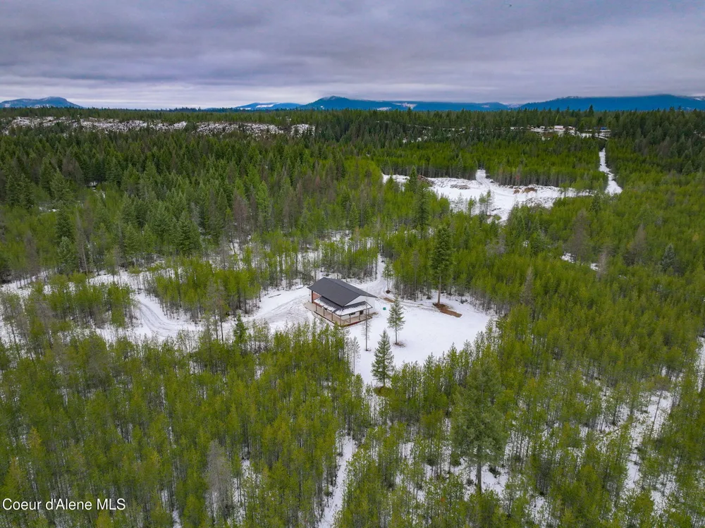 252 Doc Holliday Drive Spirit Lake, ID 83869